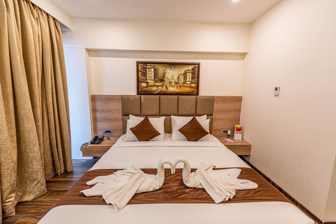 The Elite Lucknow Convention Hotel Eksteriør bilde