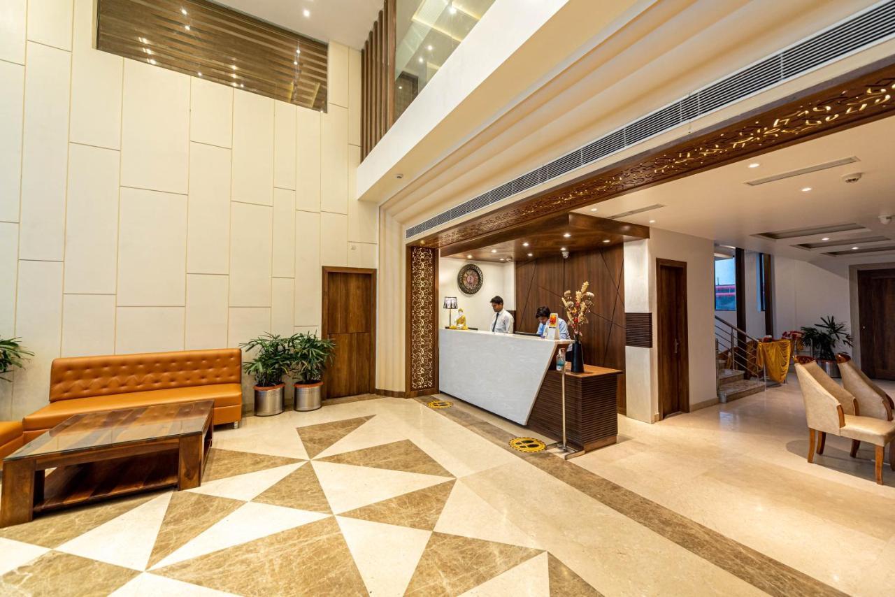 The Elite Lucknow Convention Hotel Eksteriør bilde