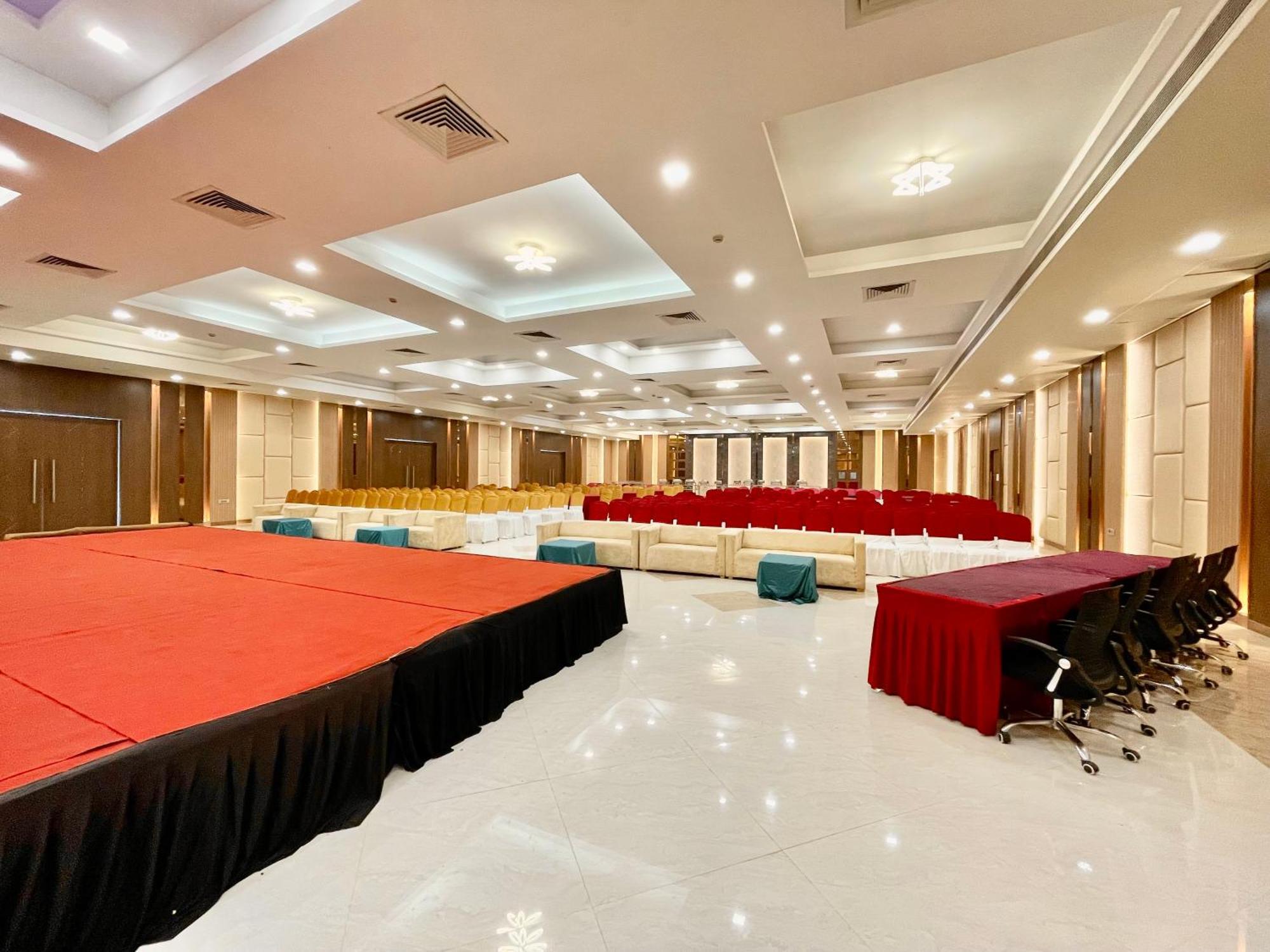 The Elite Lucknow Convention Hotel Eksteriør bilde
