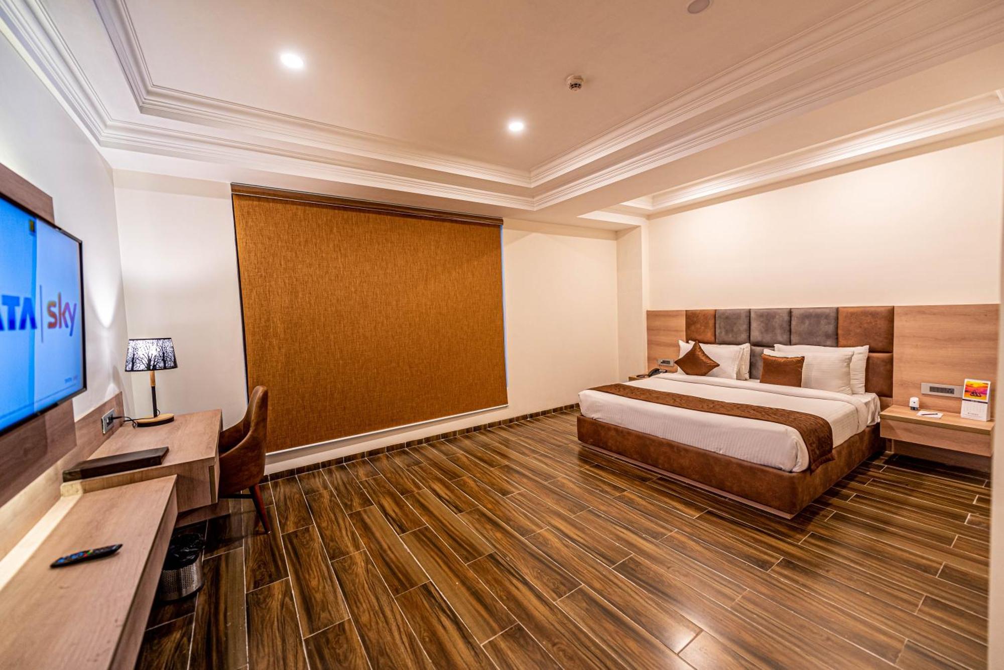 The Elite Lucknow Convention Hotel Eksteriør bilde